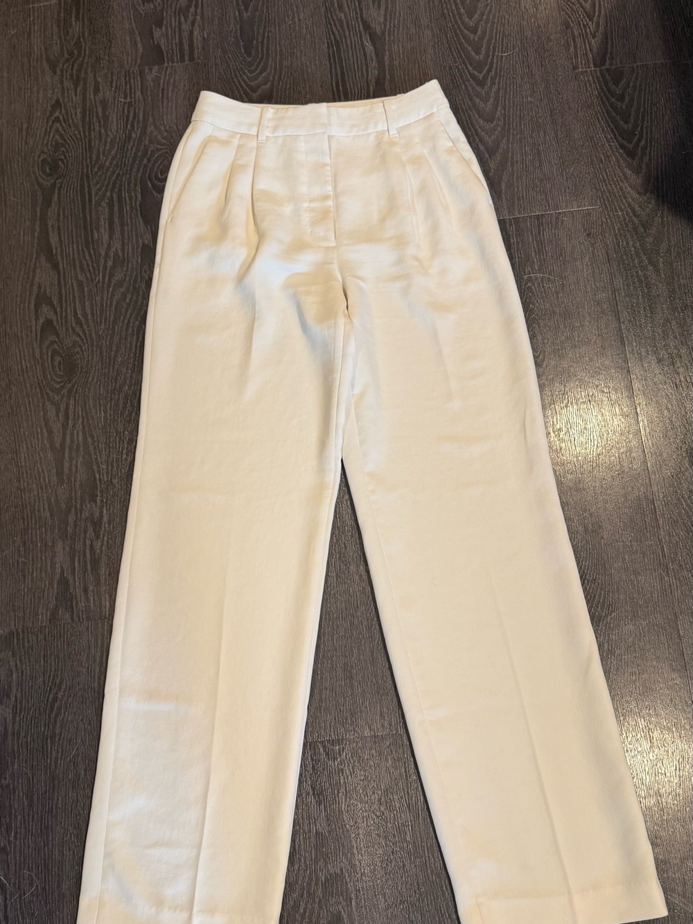 Aritzia The Effortless Pant - 6 Tall - Picture 5 of 5